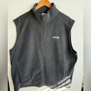 Columbia fleece vest • Men’s XL